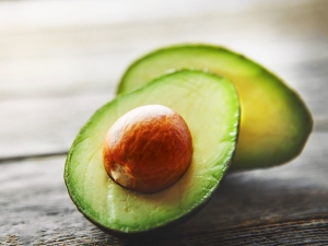 Avocado: voordelen en nadelen voor de gezondheid van vrouwen