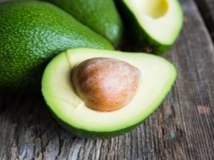 Avocado's: hoe schillen en snijden?  