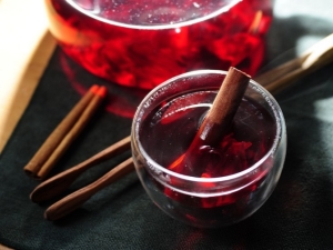 Hibiscus tea: features and methods of brewing