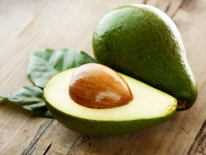 Avocado-smaak: hoe ziet het eruit en wat past er goed bij?