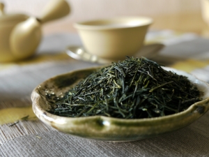 Sencha-thee: voordelen en nadelen, kookgeheimen