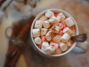 Hoe maak je cacao met marshmallows?