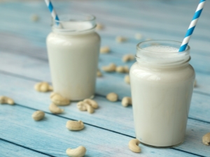 Melk 's nachts: voordelen en nadelen, regels voor gebruik