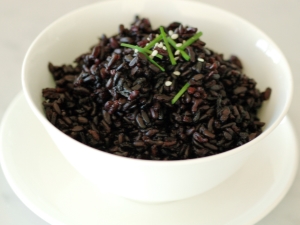 How to cook black rice?