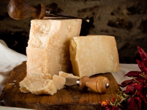 Calorie content and composition of Parmesan cheese