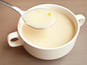 Griesmeelpap in een slowcooker met melk: de beste recepten