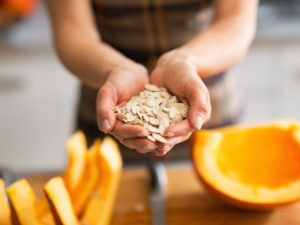 De voordelen en nadelen van pompoen en pompoenpitten voor vrouwen