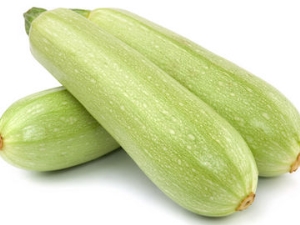 Courgette voor de eerste voeding: hoe te koken en hoe aan een kind te geven?