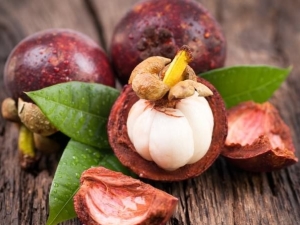 Calorie-inhoud, voordelen en nadelen van mangosteen