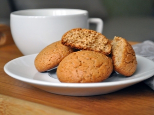 Havermoutkoekjes: voordelen en nadelen, calorieën en tips voor eten 