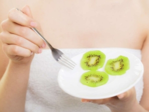 Wat is nuttige en schadelijke kiwi voor vrouwen?