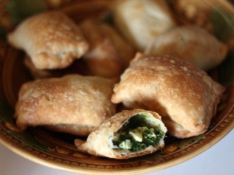 Quinoa và bánh nướng