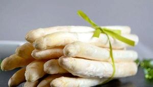 Witte asperges: eigenschappen en bereidingswijzen 