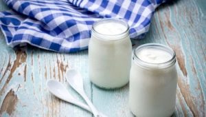 Làm thế nào để làm cho kefir từ sữa tại nhà?