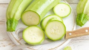 Hoe courgette in te vriezen voor de winter?