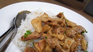 Hoe maak je beef stroganoff in een slowcooker?