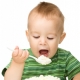 Hoe kook je cottage cheese voor baby's thuis?