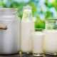 Vergelijking van kefir, gefermenteerde gebakken melk en yoghurt