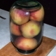 Geheimen van het maken van nectarinecompote voor de winter