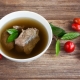 Varkensbouillon: eigenschappen en recepten