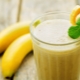 Milkshakes met banaan en ijs