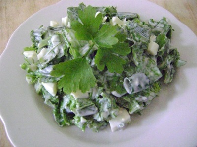 Salade de gravier et herbes