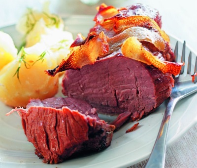 Thịt bò với thìa là