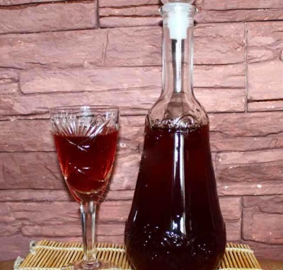 Wino z boczniakami