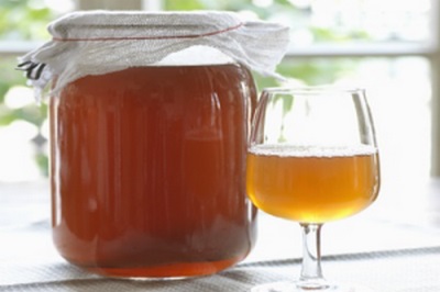 Regels voor het gebruik van kombucha-infusie voor medicinale doeleinden